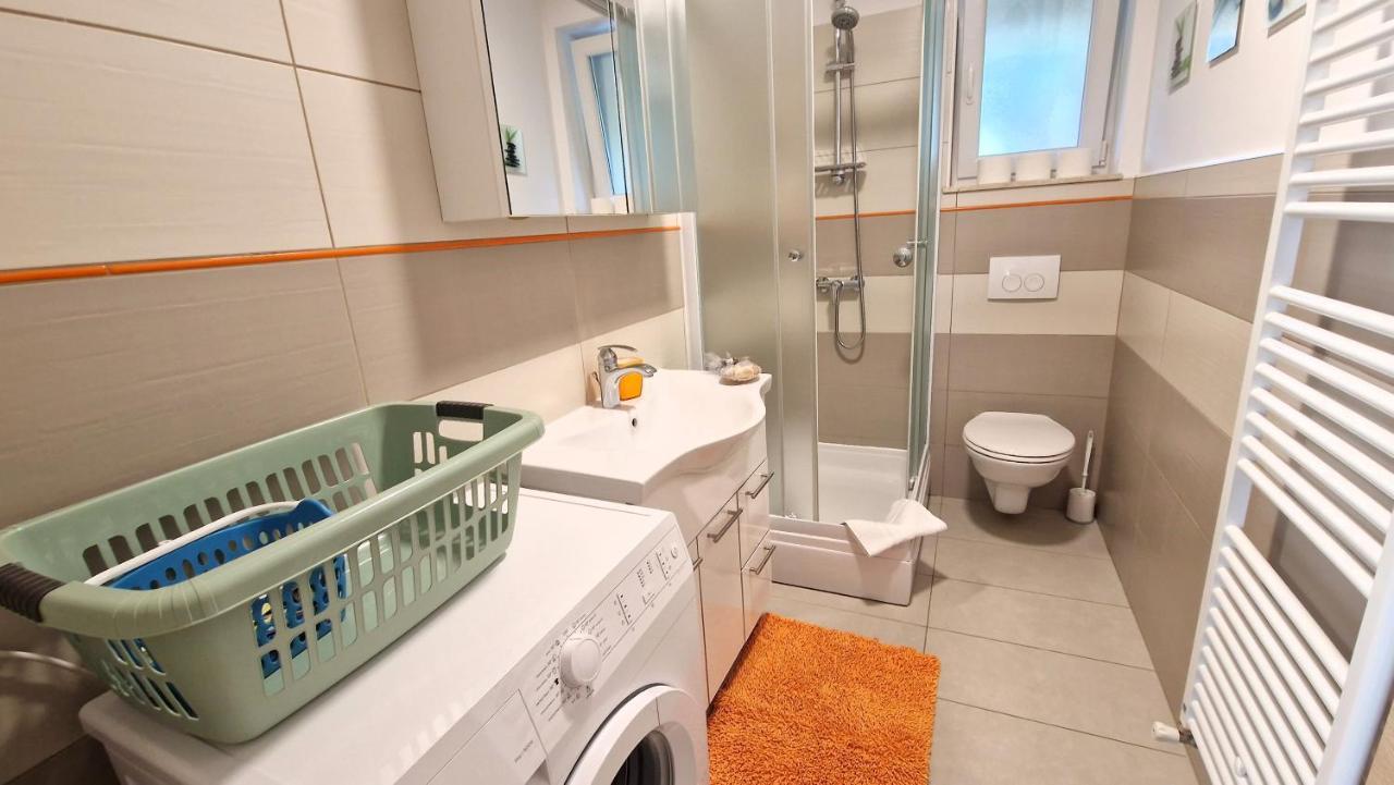 Apartment Pipo คิร์ก ภายนอก รูปภาพ