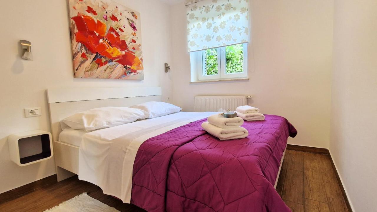 Apartment Pipo คิร์ก ภายนอก รูปภาพ